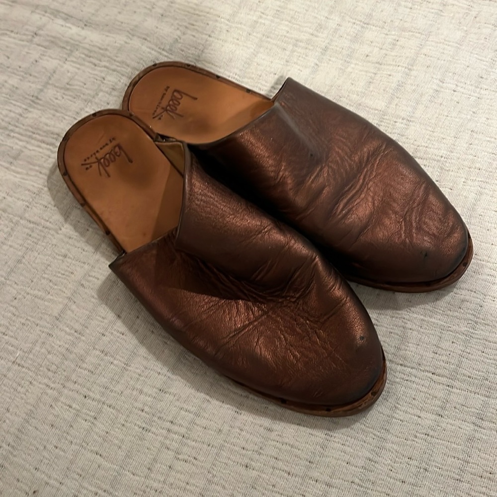 Beek slip on